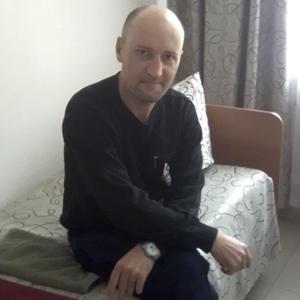 Парни в Крымске: Игорь, 35 - ищет девушку из Крымска
