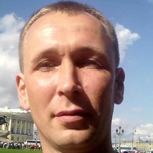 Иван, 45 лет, Псков