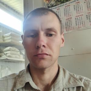Анатолий, 30 лет, Нурлат