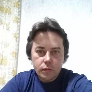 Парни в Пскове: Денис, 44 - ищет девушку из Пскова