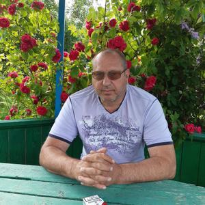 Юрий, 60 лет, Волгоград