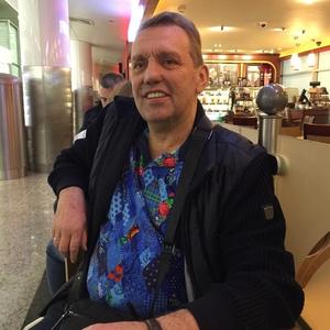 Парни в Волгограде: Андрей Куралов, 66 - ищет девушку из Волгограда