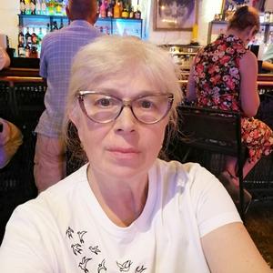 Ирина, 63 года, Москва