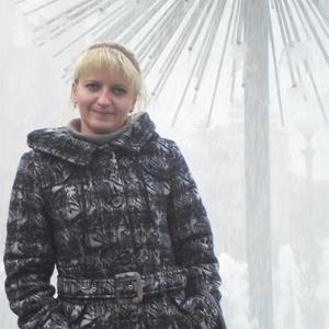 Девушки в Пинске: Ирина, 38 - ищет парня из Пинска