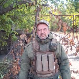 Парни в Нижнекамске: Владислав, 48 - ищет девушку из Нижнекамска