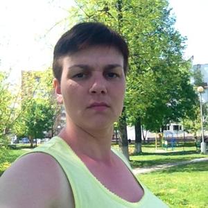 Девушки в Выборге: Юлия, 43 - ищет парня из Выборга