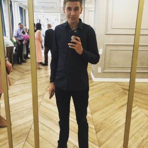 Парни в Санкт-Петербурге: Антон, 24 - ищет девушку из Санкт-Петербурга