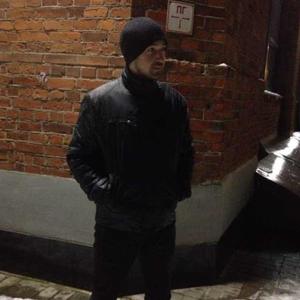 Парни в Твери: Илья Берадзе, 34 - ищет девушку из Твери