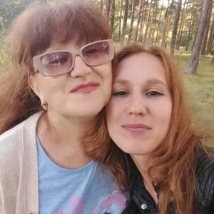 Девушки в Вишневогорске: Елена, 58 - ищет парня из Вишневогорска