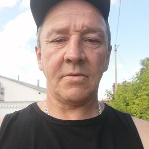 Парни в Екатеринбурге: Yuriy, 51 - ищет девушку из Екатеринбурга
