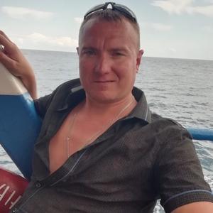 Александр, 42 года, Зеленодольск