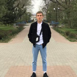Парни в Ставрополе: Виктор, 24 - ищет девушку из Ставрополя