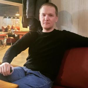 Парни в Ижевске: Вячеслав, 27 - ищет девушку из Ижевска