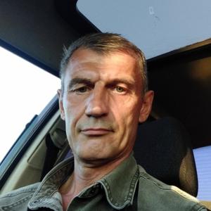 Парни в Нижнекамске: Геннадий, 51 - ищет девушку из Нижнекамска