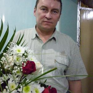 Парни в Магнитогорске: Вячеслав Ельцов, 54 - ищет девушку из Магнитогорска