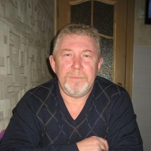 Николай, 68 лет, Новосибирск