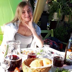 Девушки в Ставрополе: Инна, 47 - ищет парня из Ставрополя