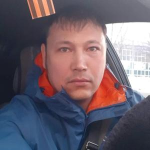 Парни в Нижнекамске: Сергей, 37 - ищет девушку из Нижнекамска