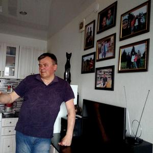 Парни в Вологде: Игорь, 63 - ищет девушку из Вологды