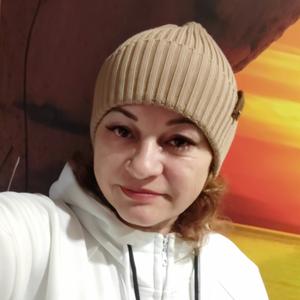 Девушки в Ирбите: Оксана, 53 - ищет парня из Ирбита