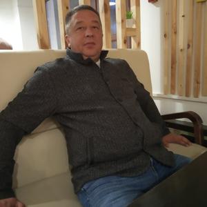 Парни в Вологде: Сергей, 44 - ищет девушку из Вологды