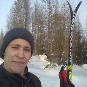 Парни в Чульман: Сергей Санкин, 33 - ищет девушку из Чульман