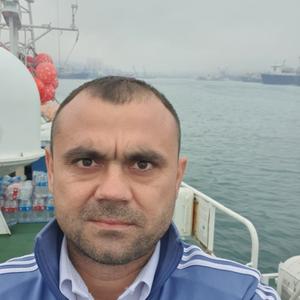 Парни в Владивостоке: Василий, 42 - ищет девушку из Владивостока