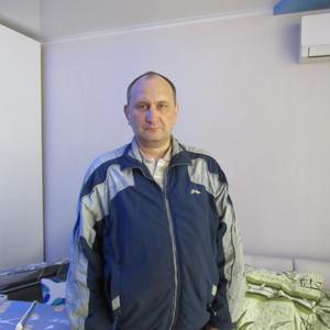 Парни в Рузаевке (Мордовия): Дима, 49 - ищет девушку из Рузаевки (Мордовия)