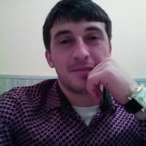 Руслан, 28 лет, Ростов-на-Дону