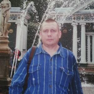 Парни в Петрозаводске: Владислав, 46 - ищет девушку из Петрозаводска