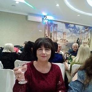 Девушки в Новороссийске: Вера, 67 - ищет парня из Новороссийска