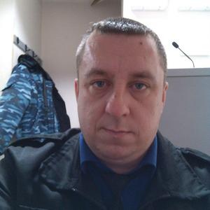 Евгений, 47 лет, Волжский