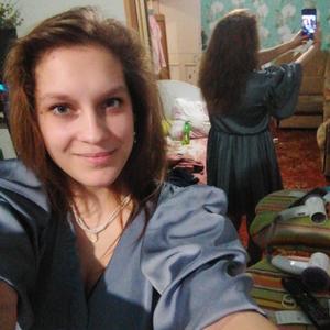 Девушки в Комсомольске-На-Амуре: Вероника, 29 - ищет парня из Комсомольска-На-Амуре