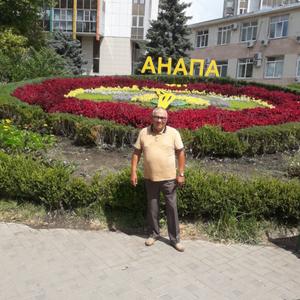 Вахит, 65 лет, Астрахань