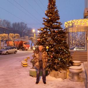 Парни в Новосибирске: Михаил, 60 - ищет девушку из Новосибирска