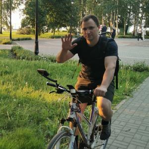 Парни в Петрозаводске: Mutniy Admin, 37 - ищет девушку из Петрозаводска