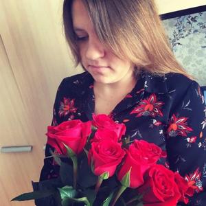 Девушки в Новоржеве: Ольга, 26 - ищет парня из Новоржева