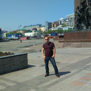Парни в Владивостоке: Виктор, 54 - ищет девушку из Владивостока