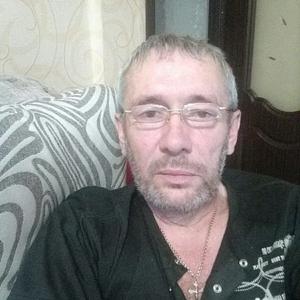 Александр, 62 года, Белогорск