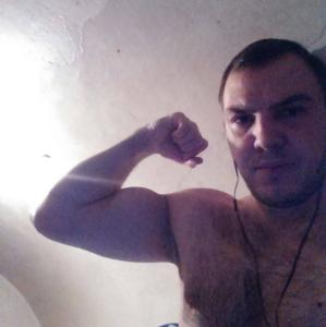 Анатолий, 38 лет, Новосибирск