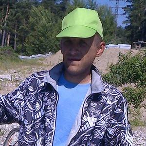 Парни в Бердске: Андрей, 44 - ищет девушку из Бердска