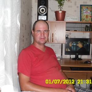 Геннадий, 47 лет, Балтай