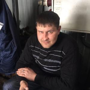 Парни в Томске: Юрий, 29 - ищет девушку из Томска