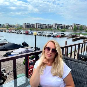 Девушки в Казани (Татарстан): Марина, 39 - ищет парня из Казани (Татарстан)