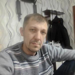 Парни в Усть-Абакане: Владимир, 39 - ищет девушку из Усть-Абакана