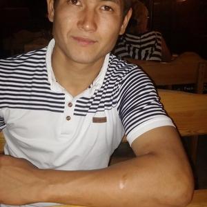 Даурен, 32 года, Астана