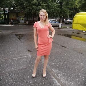 Девушки в Екатеринбурге: Алена , 35 - ищет парня из Екатеринбурга