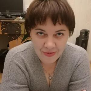 Девушки в Сургуте (Ханты-Мансийский АО): Ана Праслова, 49 - ищет парня из Сургута (Ханты-Мансийский АО)