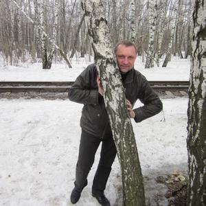 Михаил, 55 лет, Москва