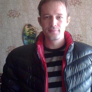 Парни в Кузнецке: Артем, 44 - ищет девушку из Кузнецка